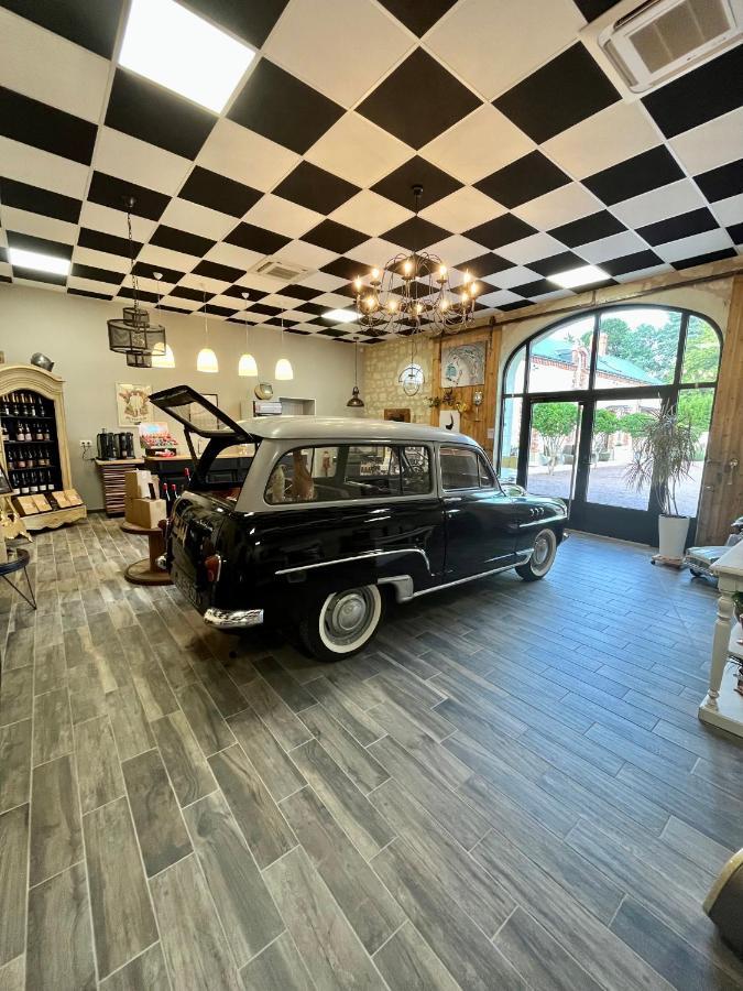 Cave Auger La Maison D'Hotes Restigne Экстерьер фото